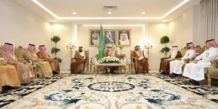 أمير نجران يسلم وثائق تملك الوحدات السكنية للمستفيدين ضمن تبرع ولي العهد السخي