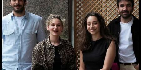 بطولة
      توبا
      وباريش
      ومحمد
      يلماز..
      التفاصيل
      الكاملة
      لـ
      فيلم
      SOY
      لـ
      تركي
      آل
      الشيخ