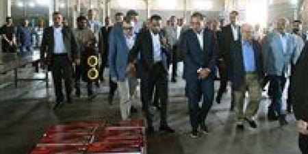 رئيس
      الوزراء
      يفتتح
      مصنع
      «نيو
      سيفلون»
      لمنتجات
      الألومنيوم
      وأدوات
      الطهي