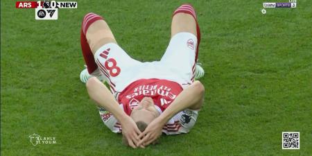 آرسنال
      ضد
      نيوكاسل
      يونايتد..
      ملخص
      ونتيجة
      مباراة
      آرسنال
      ضد
      نيوكاسل
      يونايتد
      في
      الدوري
      الإنجليزي
      بعد
      فوز
      الجانرز