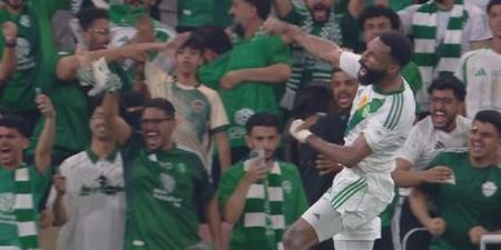 الأهلي
      ضد
      ماتشيدا
      زيلفيا..
      فراس
      البريكان
      يسجل
      الهدف
      الأول
      لـ
      الأهلي
      في
      مرمى
      ماتشيدا
      بنهائي
      دوري
      أبطال
      آسيا
      للنخبة