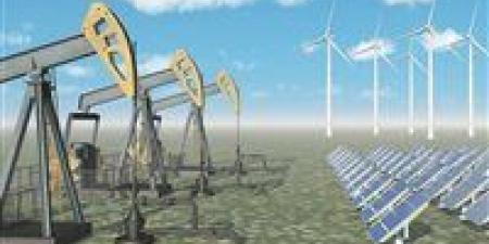 الذهب
      الأسود
      والأخضر..
      صراع
      العروش
      بين
      سطوة
      النفط
      وطموح
      الطاقة
      المتجددة