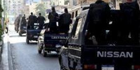 كنا
      بنلعب..
      9
      طلاب
      في
      قبضة
      الأمن
      بعد
      رشق
      محل
      بالعريش