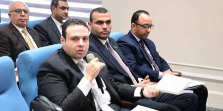 القوى
      العاملة
      ب
      "النواب"
      تؤجل
      مناقشة
      تعديلات
      قانون
      التأمينات
      والمعاشات
      بعد
      اعتراض
      عبد
      المنعم
      إمام
      علي
      "تجاهل"
      مشروعه