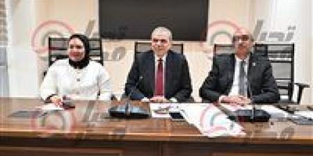 عاملة
      النواب
      تناقش
      اليوم
      تعديلات
      قانون
      التأمينات
      الاجتماعية
      والمعاشات