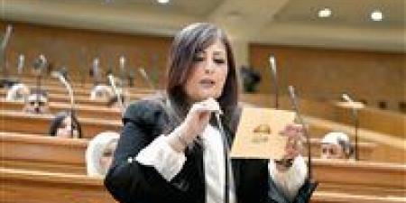 إليزابيث
      شاكر
      تطالب
      بوضع
      استراتيجية
      وطنية
      لمواجهة
      الكلاب
      الضالة