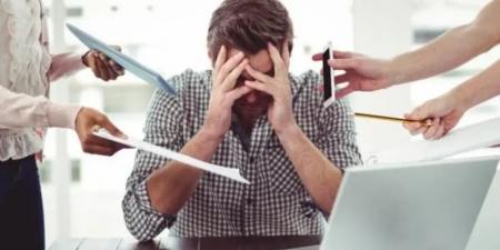 تقرير
      تقرير
      دولي
      صادم:
      قرابة
      المليون
      حالة
      وفاة
      سنويًا
      "بسبب
      الضغوط
      النفسية
      والاجتماعية
      في
      العمل"