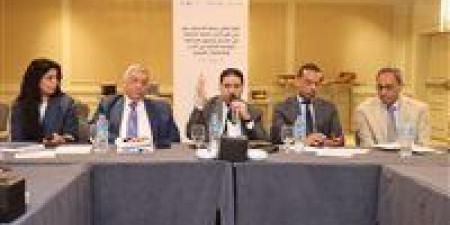 نائب
      محافظ
      بني
      سويف
      يشارك
      في
      نقاش
      أممي
      بالقاهرة
      حول
      المدن
      الذكية
      والتنمية
      المستدامة