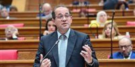 وزير
      المالية:
      تحقيق
      توازن
      بين
      خفض
      الدين
      وتعزيز
      الحماية
      الاجتماعية
      في
      الموازنة
      العامة