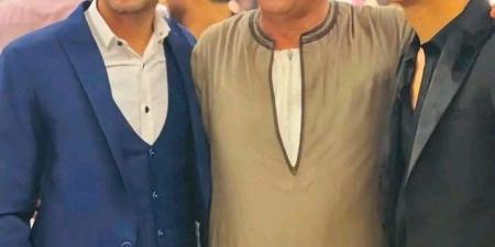 وفاة
      والد
      محمد
      شحاتة
      نجم
      نادي
      الزمالك
      ومنتخب
      مصر