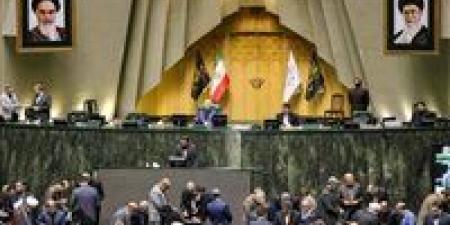«اجتماع
      اونلاين»..
      البرلمان
      الإيراني
      يعلن
      عقد
      أول
      جلسة
      له
      منذ
      بدء
      الحرب
      غدا
      عبر
      الإنترنت