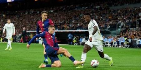 برشلونة
      ضد
      الريال..
      موعد
      مباراة
      برشلونة
      وريال
      مدريد
      في
      كلاسيكو
      الدوري
      الإسباني
      والقنوات
      الناقلة