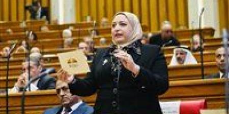 سحر
      عتمان
      لـ
      تحيا
      مصر:
      تعزيز
      الرقابة
      على
      الامتحانات
      وتطوير
      التعليم
      يبدء
      ببناء
      وعي
      الطالب
      ..
      ودعم
      الهوية
      الوطنية
      في
      المناهج
      الدولية
      ضرورية