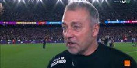 هانز
      فليك
      بعد
      تتويج
      برشلونة
      بالدوري
      الإسباني:
      نحن
      عائلة
      واحدة
      وحاربنا
      على
      كل
      نقطة