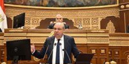 وزير
الطيران
أمام
الشيوخ:
لا
نخفي
شيئًا..
طرح
المطارات
للتشغيل
وليس
بيعًا..
وإعلان
شركة
تشغيل
مطار
الغردقة
نهاية
العام