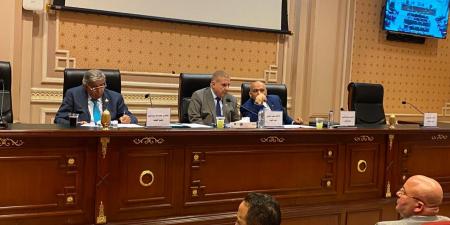 زراعة
      الشيوخ
      توصي
      بتدريب
      المزارعين
      على
      استخدام
      الميكنة
      الزراعية
      واستخدام
      المعدات
      الحديثة
      في
      الزراعة
      أو
      الحصاد
      لتقليل
      نسبة
      الفاقد
      والهدر
      والحفاظ
      على
      جودة
      المحاصيل