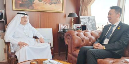 الصقر يستقبل السفير الصيني ويبحثان تطورات المنطقة وتعزيز العلاقات الثنائية