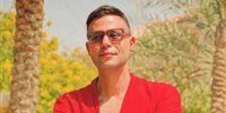 ألذ
      فيلم
      عملته..
      محمد
      إمام
      يشوق
      الجمهور
      لـ
      فيلمه
      الجديد
      صقر
      وكناريا