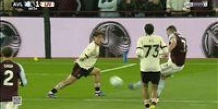 أستون
      فيلا
      ضد
      ليفربول..
      اهداف
      وملخص
      ونتيجه
      مباراة
      ليفربول
      وأستون
      فيلا
      في
      الدوري
      الإنجليزي
      الممتاز