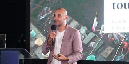 محمد
      دياب
      يرد
      على
      اتهامات
      دعم
      فيلم
      أسد
      لأفكار
      الأفروسنترك:
      كلام
      فارغ