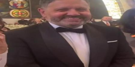 وسط
أجواء
عائلية..
ادوارد
يحتفل
بزفاف
نجله
ماركو
بإحدى
الفنادق
الكبرى|
صور