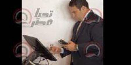 عبدالمنعم
امام
يدلي
بصوته
في
انتخابات
الهيئة
العليا
لحزب
العدل..
فيديو