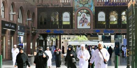 المدينة المنورة تودّع ضيوف الرحمن المتجهين إلى المشاعر المقدسة وتستقبل زوار الداخل