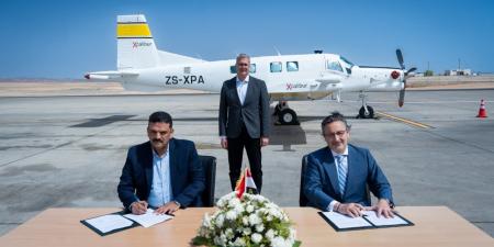 وزير
البترول
يشهد
التوقيع
بالأحرف
الأولى
على
عقد
المسح
الجوي
الشامل
لثروات
مصر
التعدينية