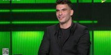 أحمد
سيد
زيزو:
هتافات
جماهير
الزمالك
ضدي
لم
تؤثر
علي..
ولا
أحمل
غضبًا
تجاه
الجماهير