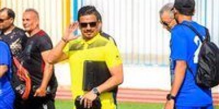 أحمد
صالح
مديرا
فنيا
لفريق
دمياط
في
الموسم
الجديد
بدوري
القسم
الثالث