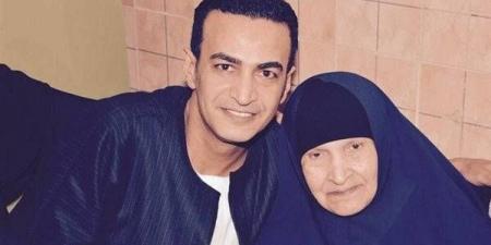 بتر
كامل
للساق
اليمنى..
سمسم
شهاب
يعلن
خضوع
والدته
لعملية
جراحية
صعبة