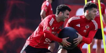 الأهلي
      يترقب
      أرباحًا
      ضخمة
      من
      مونديال
      2026
      بفضل
      9
      لاعبين..
      اعرف
      التفاصيل