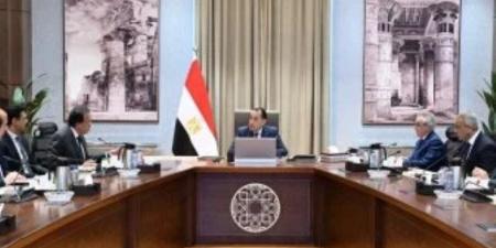 رئيس الوزراء يتابع إجراءات إحكام وتعزيز الرقابة على مصانع إنتاج الأغذية