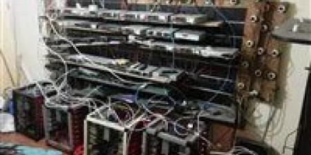 بث
      مشفر
      خارج
      القانون..
      الداخلية
      تضبط
      شبكة
      تليفزيونية
      غير
      مرخصة
      في
      الإسكندرية