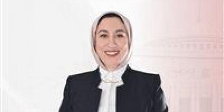 النائبة
صافيناز
طلعت
تتقدم
بطلب
إحاطة
بشأن
أوضاع
أطباء
الامتياز
البيطري
وتطالب
بمكافأة
مالية
واحتساب
فترة
التدريب
خبرة
مهنية