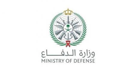 «الدفاع» السعودية تنفي تعرض قاعدة الأمير سلطان الجوية للاستهداف وتحقق في إطلاق صاروخ من اليمن