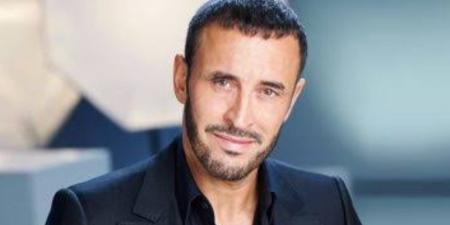 كاظم
الساهر:
الرجال
غير
ملتزمين..
ووالدي
تزوج
على
أمي
بعد
شهرين
من
زواجهم