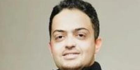 وفاة
والد
المنتج
مصطفى
العوضي
وتشييع
الجنازة
من
المهندسين