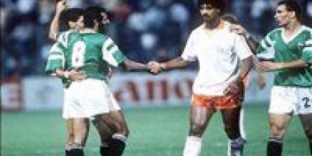 زي
      النهاردة
      من
      36
      سنة..
      منتخب
      مصر
      يحطم
      كبرياء
      الطواحين
      الهولندية
      في
      افتتاح
      مباريات
      الفراعنة
      بكأس
      العالم
      90