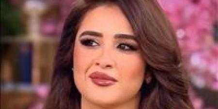 بصحبه أحمد السقا.. ياسمين عبد العزيز تشارك جمهورها صور جديدة من فيلم خلي بالك على نفسك| صور