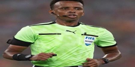 بعد
منعه
من
التحكيم
في
كأس
العالم
الفيفا
تدفع
للحكم
الصومالي
عمر
أرتان
كافة
مستحقاته