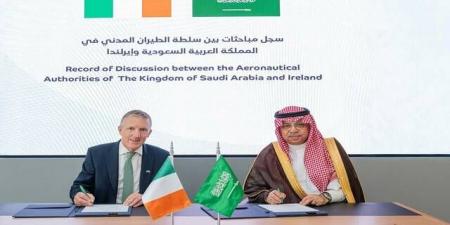 المملكة
و"إيرلندا"
توقعان
سجل
مباحثات
لتعزيز
التعاون
في
مجال
النقل
الجوي