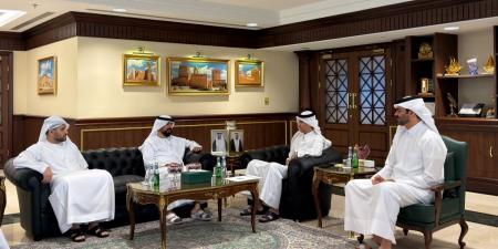 رئيس الهيئة العامة للجمارك يجتمع مع السفير الإماراتي