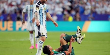 الجزائر تلجأ إلى فيفا بسبب "ظلم تحكيمي" أمام الأرجنتين وخصوصا خطأ ميسي