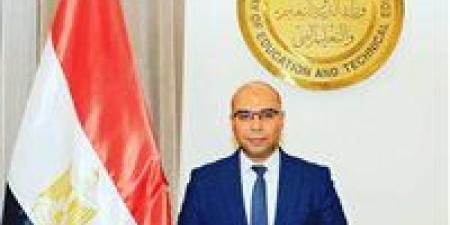 عاجل..
التعليم
تكشف
مفاجأة
في
درجات
طلاب
المدارس
الدولية
وتحيل
12
مدرسة
للتحقيق
بسبب
مواد
الهوية
القومية