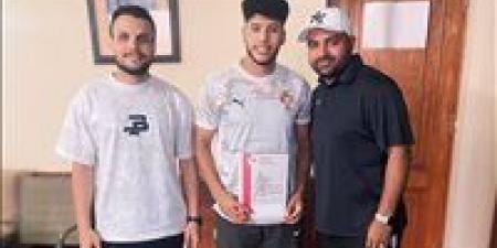 سبورتنج
      سيتي
      يتعاقد
      مع
      عبدالله
      عبد
      النبي
      مدافع
      بنها
      موسمين