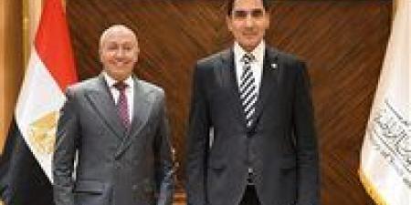 وزير
الشباب
والرياضة
يكلف
ممدوح
الششتاوي
مستشارا
لشؤون
الاستثمار