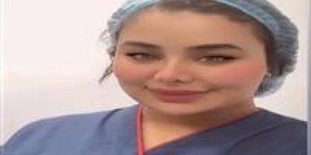هديل
الهادي
تطعن
على
حكم
حبسها
3
سنوات
بتهمة
انتحال
صفة
طبيبة
تجميل