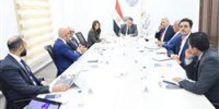وزير
التعليم
العالي
يبحث
مع
مايكروسوفت
تعزيز
التحول
الرقمي
والذكاء
الاصطناعي
بالجامعات