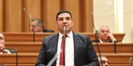 أحمد
عبد
المجيد:
تخريج
الدفعة
الثالثة
من
أئمة
الأوقاف
بحضور
السيسي
يعكس
ريادة
مصر
في
ترسيخ
الفكر
الوسطي